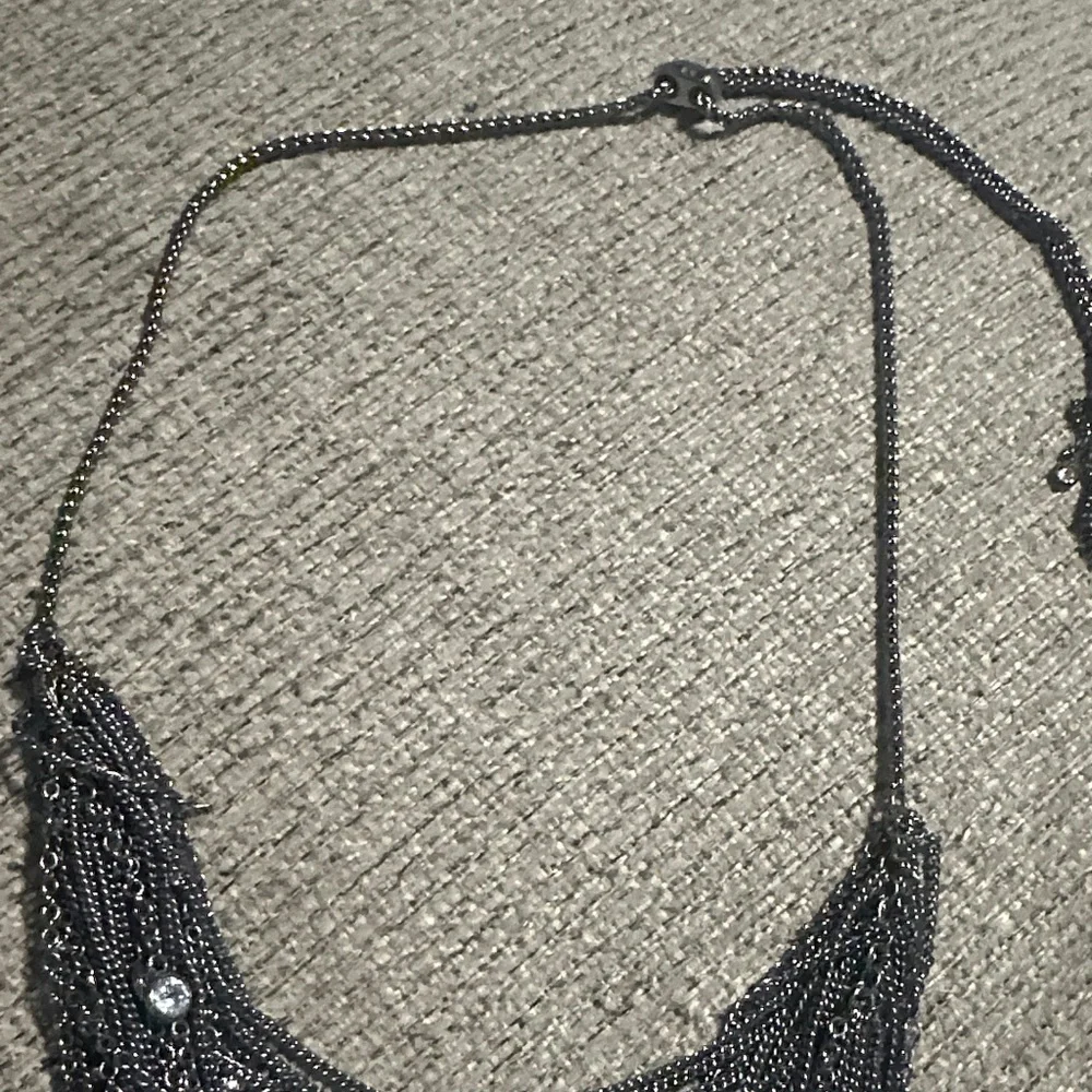 Kendra Scott Anastasia Bib Necklace - Picture 3 of 5